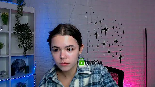 maddycats online show from November 28, 1:47 pm