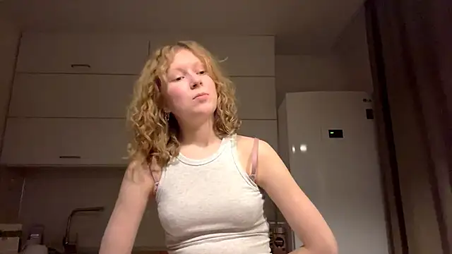 ElfriedaZwack online show from December 3, 4:38 pm