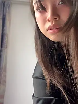 Toffee-00 online show from February 4, 9:15 am