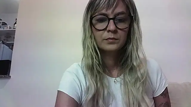 KnotBabe online show from December 22, 1:46 am