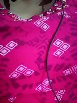 Snapshot of Pariraja_hot chatting on December 3, 4:05 pm Pariraja hot online show from December 3, 4:05 pm