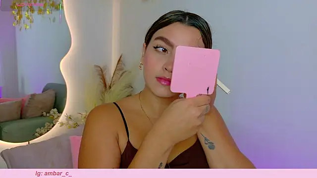 Snapshot of Ambar_Carter chatting on February 26, 6:40 pm Ambar Carter online show from February 26, 6:40 pm