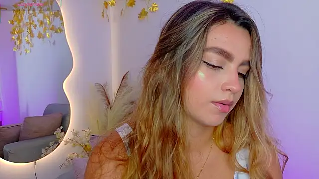 Snapshot of Ambar_Carter chatting on March 3, 6:47 pm Ambar Carter online show from March 3, 6:47 pm