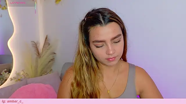 Snapshot of Ambar_Carter chatting on March 6, 6:37 pm Ambar Carter online show from March 6, 6:37 pm