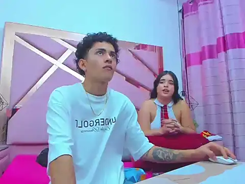 KittyANDjack online show from December 14, 7:07 pm