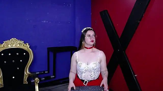 Alaiia    online show from November 29, 12:57 am