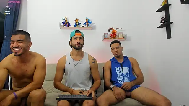 heteros curious online show from July 27, 11:56 pm