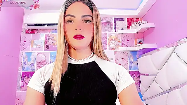 DaleskaSanchez online show from March 7, 8:39 pm