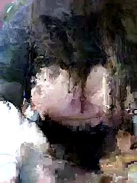 aashwariyasinha69 online show from March 6, 9:17 am