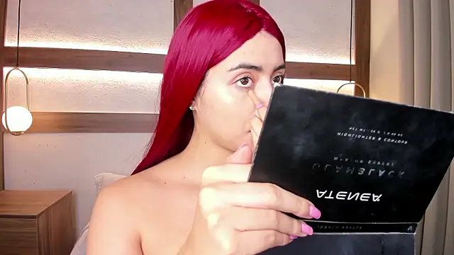 SarhaVega online show from February 5, 1:05 pm