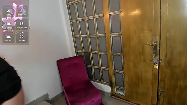 Snapshot of Mysterius_Woman chatting on November 27, 1:13 pm Mysterius Woman online show from November 27, 1:13 pm