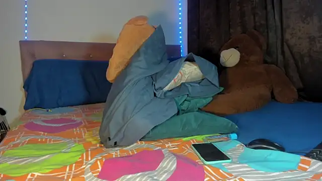 exotis tiahara777 online show from March 26, 9:26 am