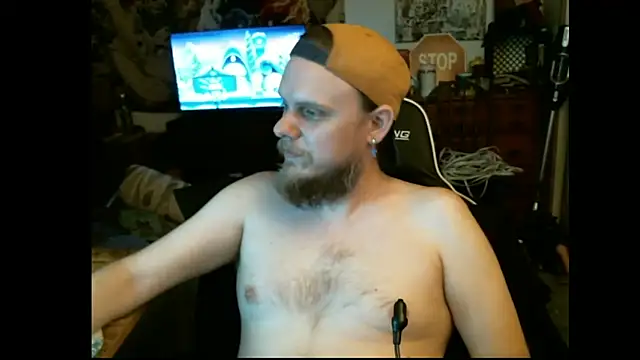 Snapshot of watchmegamer chatting on November 23, 2:55 am watchmegamer online show from November 23, 2:55 am