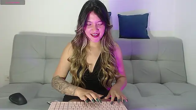 hanna  jones7 online show from January 17, 10:46 pm