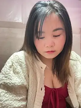 One-two22 online show from February 11, 9:42 pm