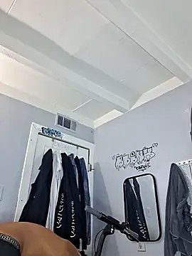 MTheRealrDLlongCrippler online show from March 14, 5:02 am