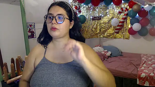 suckdreams19 online show from December 19, 1:56 am