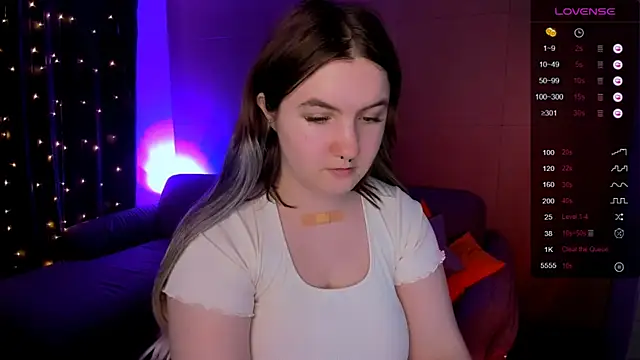 lovelyy julia online show from March 16, 8:18 am