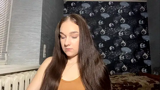 YahairaDuracher online show from December 5, 6:44 am