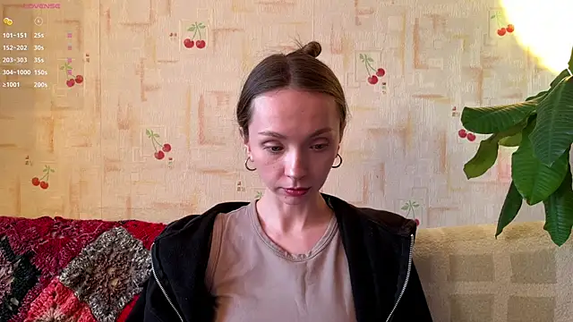 Snapshot of PaulaTisch chatting on March 15, 3:51 pm PaulaTisch online show from March 15, 3:51 pm