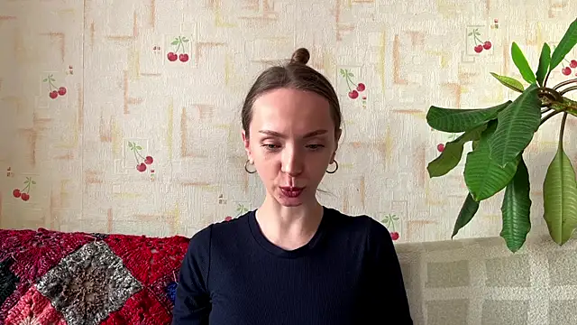 Snapshot of PaulaTisch chatting on March 27, 3:12 pm PaulaTisch online show from March 27, 3:12 pm