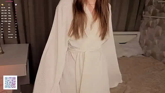 Snapshot of NeliaVandresar chatting on December 15, 4:17 am NeliaVandresar online show from December 15, 4:17 am