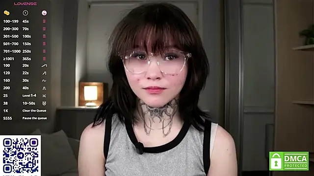 Snapshot of CaroleMyers chatting on December 5, 6:15 pm CaroleMyers online show from December 5, 6:15 pm