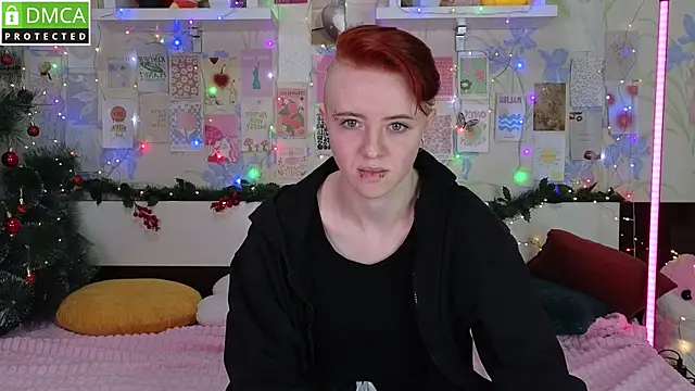 Snapshot of sSugarRush chatting on December 14, 4:23 pm sSugarRush online show from December 14, 4:23 pm