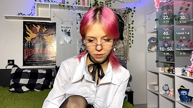 Snapshot of FairyLuna chatting on March 18, 7:06 pm FairyLuna online show from March 18, 7:06 pm