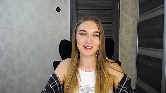 AnyaSmack online show from December 21, 8:27 pm