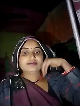 Snapshot of Pooja_hote chatting on November 24, 3:12 pm Pooja hote online show from November 24, 3:12 pm