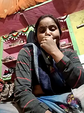 Pooja hote online show from February 10, 4:11 pm