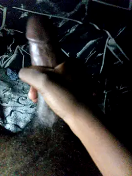 Geeo124 online show from February 2, 10:30 pm