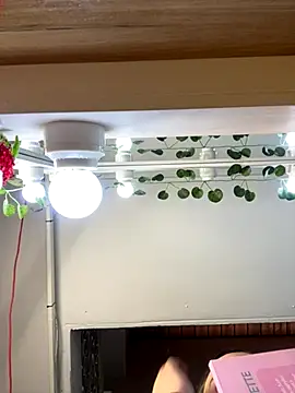 Kitty Bms  online show from December 19, 7:21 pm