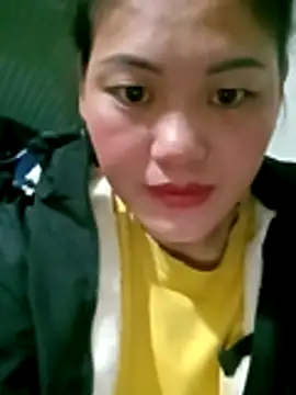 Snapshot of lynae-0 chatting on November 26, 5:58 pm lynae-0 online show from November 26, 5:58 pm