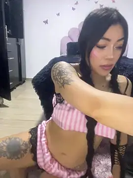 DAKOTA SAKURA online show from July 12, 1:02 pm