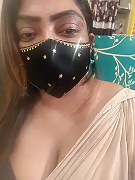 Snapshot of Kanikha99 chatting on February 2, 1:21 pm Kanikha99 online show from February 2, 1:21 pm