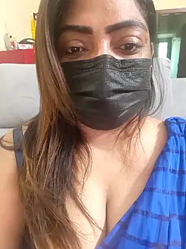 Snapshot of Kanikha99 chatting on March 7, 8:33 am Kanikha99 online show from March 7, 8:33 am