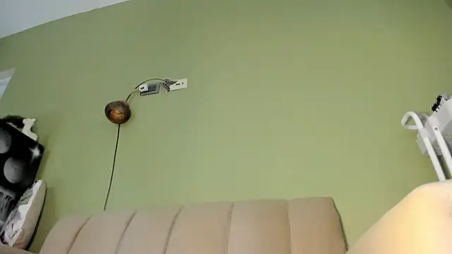 Snapshot of MsPurrfect4U chatting on March 20, 3:39 pm MsPurrfect4U online show from March 20, 3:39 pm