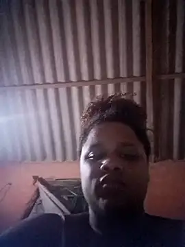 Pretinha021bxd online show from November 23, 11:59 pm