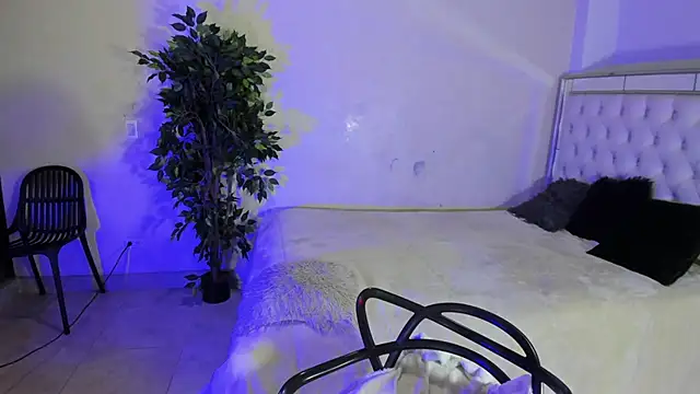 Snapshot of Im_Dayros chatting on November 28, 7:49 pm Im Dayros online show from November 28, 7:49 pm