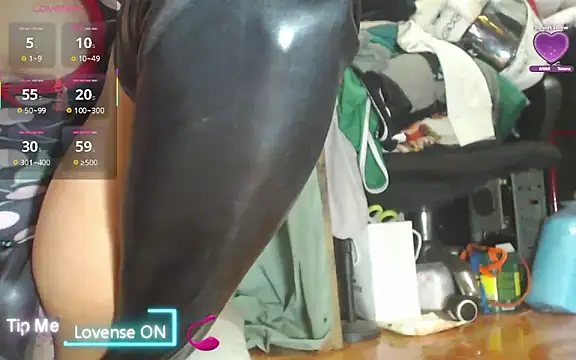 Snapshot of AngelgotDICK chatting on April 24, 9:50 pm AngelgotDICK online show from April 24, 9:50 pm