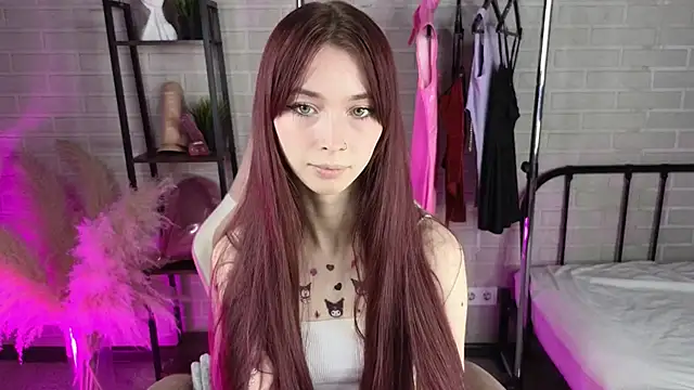 Snapshot of miiss_jessica chatting on December 5, 1:36 am miiss jessica online show from December 5, 1:36 am