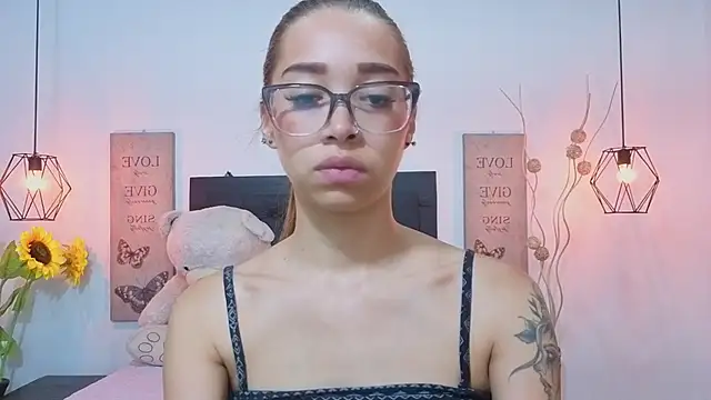 Antonella mc online show from June 19, 12:20 pm