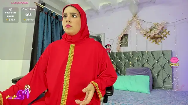 Dalia-Saadi online show from December 14, 1:05 pm