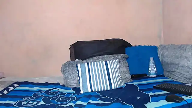 BlackPearlxxo online show from February 20, 7:36 pm