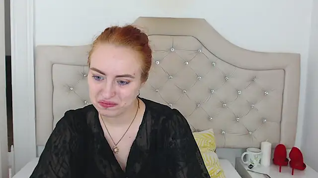 Snapshot of RubyBigBoobs chatting on December 2, 5:08 pm RubyBigBoobs online show from December 2, 5:08 pm