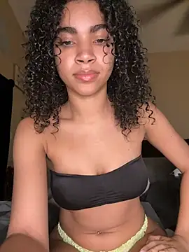 Kiki hammyy online show from June 5, 1:23 am