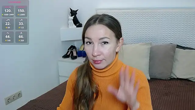 Snapshot of Brandy_Gem chatting on December 3, 7:49 am Brandy Gem online show from December 3, 7:49 am