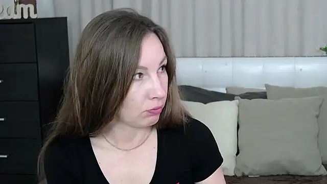 Brandy Gem online show from March 27, 7:25 am